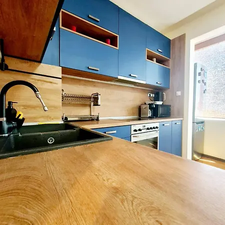 Seaview Escape - 1br Next To Sea Garden * וארנה